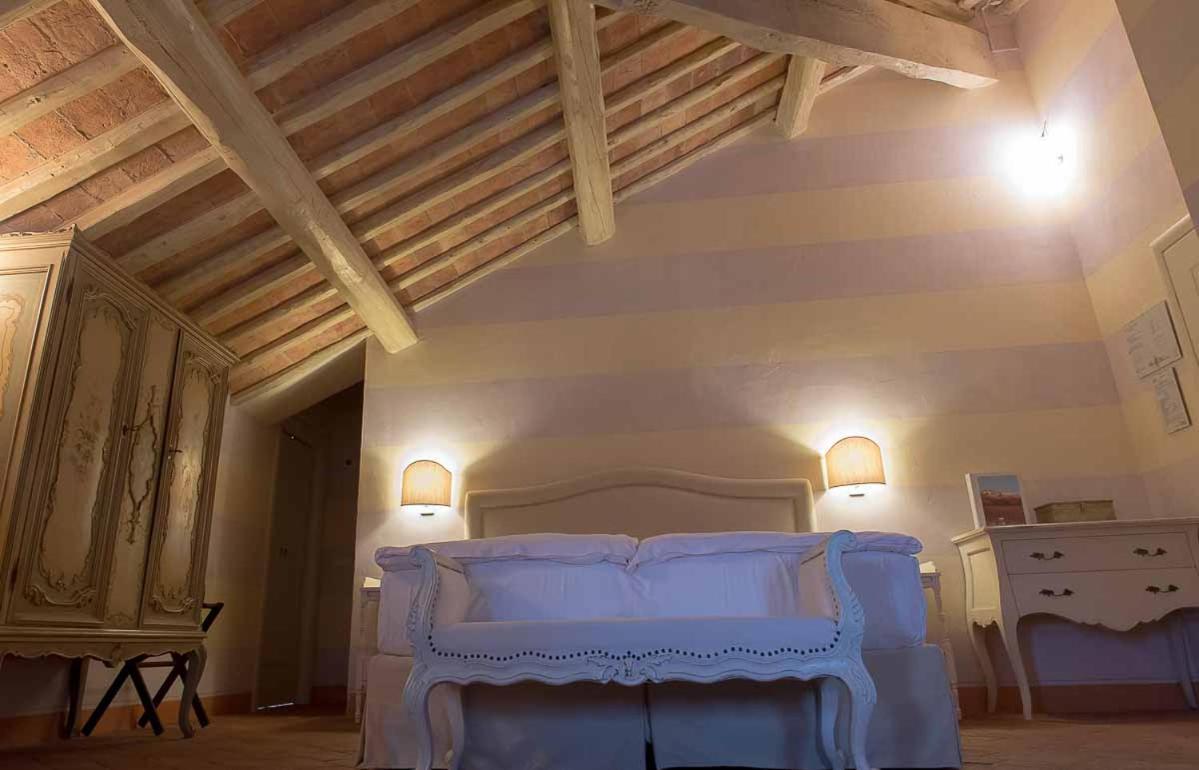 Morneto Hotel *