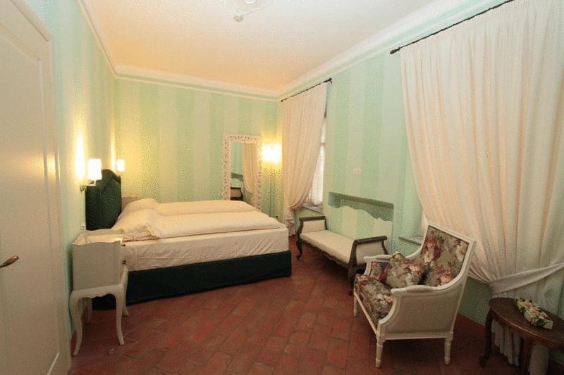 Hotel Morneto *